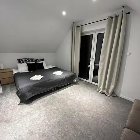 Mazurska Osada * ريدزيفو